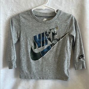 Nike Kids Gray Long Sleeve Shirt